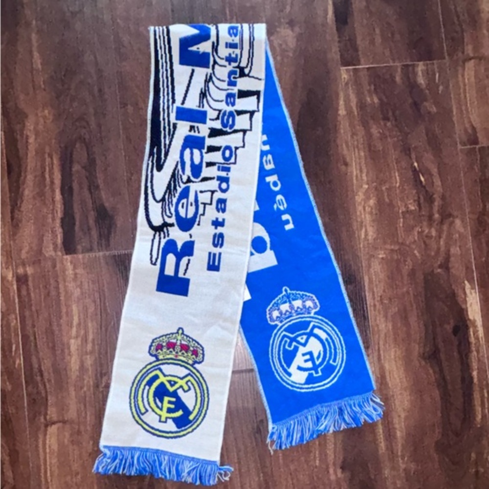 Real Madrid Football Scarf Best Team In The World Great!